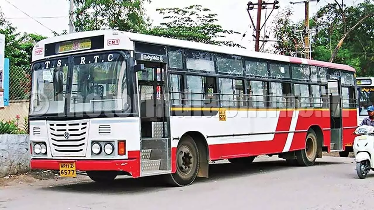 TGSRTC to deploy 600 special buses for Ganesh immersion