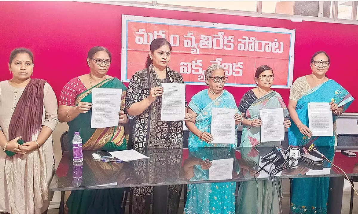 Women organisations demand govt to control liquor sales