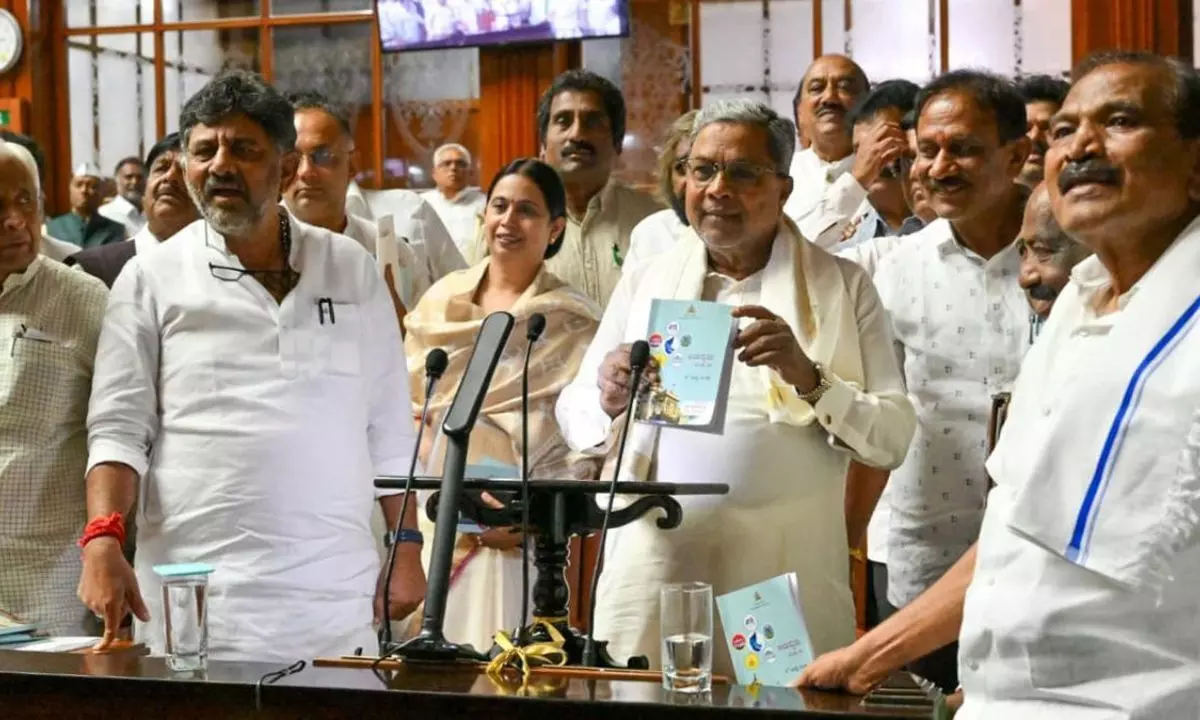 CM Siddaramaiah Unveils ₹1,012.34 Cr Projects on Kalyana Karnataka Day