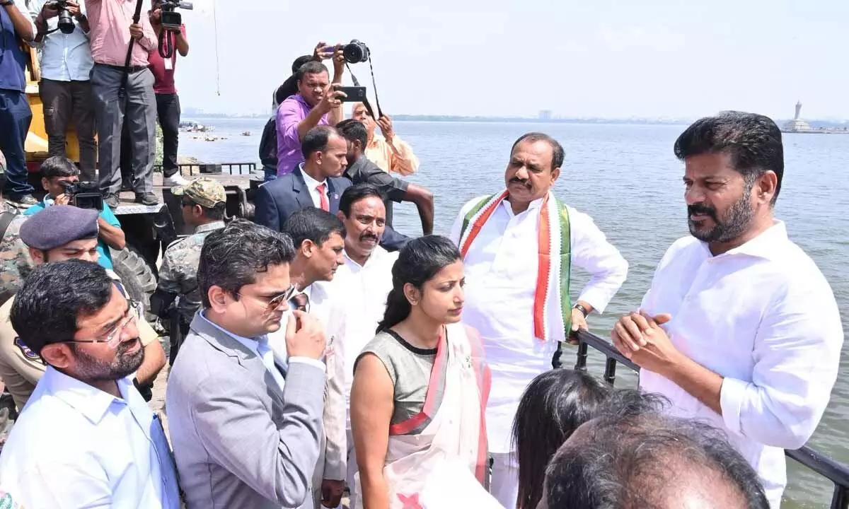 Telangana CM Revanth Reddy Oversees Ganesh Visarjan Preparations