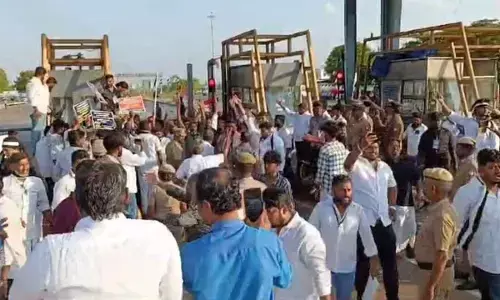 Toll Booth Protest In Tamil Nadu Causes Traffic Chaos