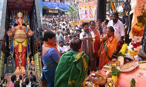 CM Revanth Reddy Becomes the First to Visit Maha Ganesh Visarjan Site