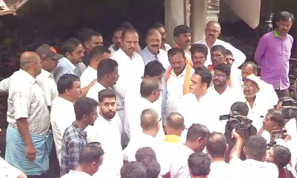 BJP fact-finding team visits Nagamangala