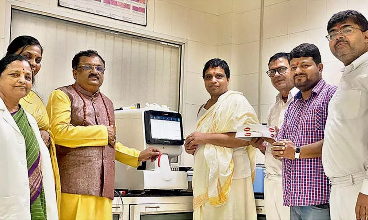 Balkrishna opens blood testing machine