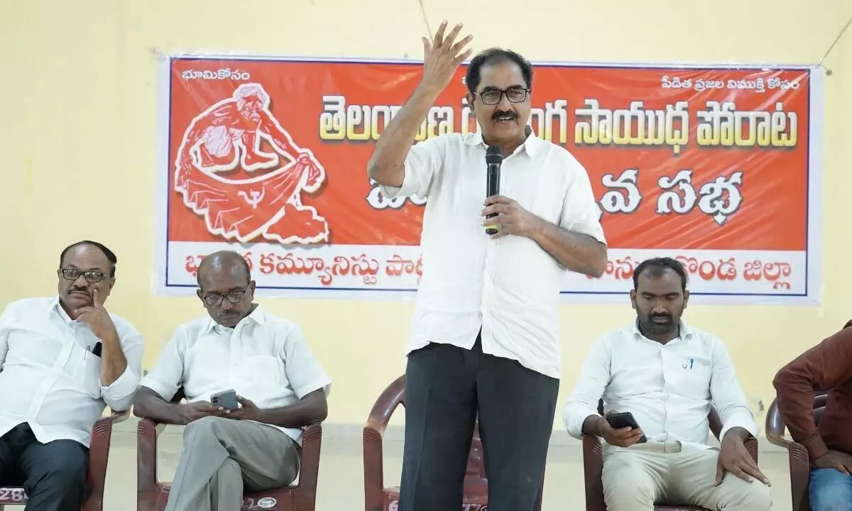 CPM State secretary Tammineni Veaerabhadram speaking at the annual celebration of the Armed Struggle in Hanumakonda on Tuesday