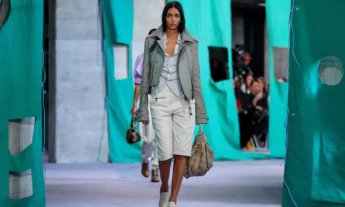 London Fashion Week: Trench Coats Get a Streetwear and Y2K-Inspired Makeover