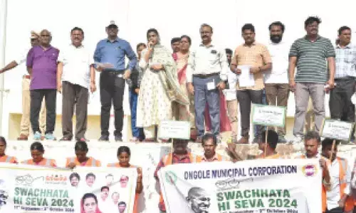 Collector begins  ‘Swachhata Hi Seva’ campaign