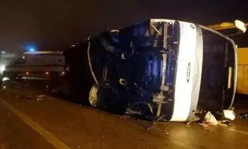 Ten killed, 36 injured as bus overturns in Iran