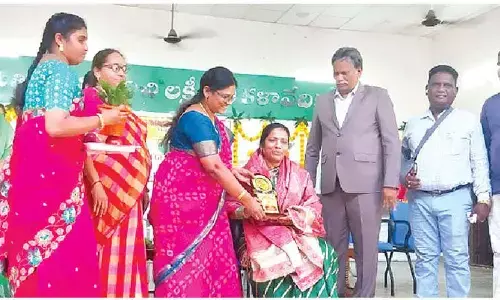 SKR College celebrates Foundation Day