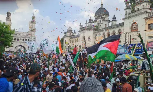 City Muslims take out grand Milad-un-Nabi procession