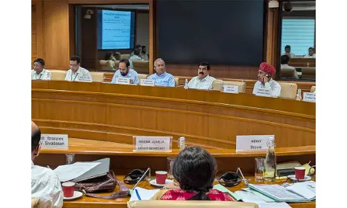 State, Central governments should support OBCs: MP Ambika Lakshminarayana