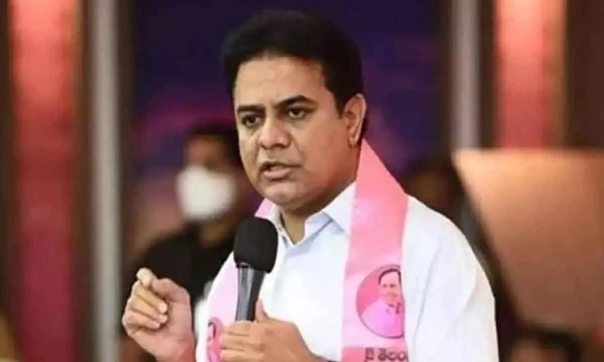 KTR Pays Tribute to Sitaram Yechury at Memorial Service, Hails His Leadership and Integrity