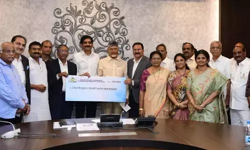 AP Chambers donates Rs 42L to CM’s Relief Fund