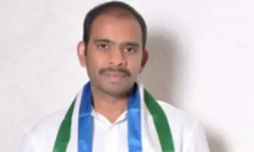 YSRCP leader Vidyasagar arrested in actress case