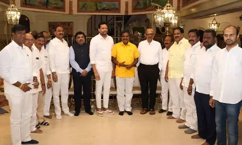 Nimmala Ramanaidu Visits Handrineeva, says will enhance projects capacity