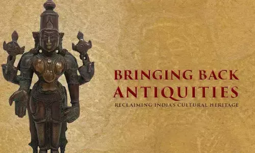 US hands over 297 antiquities