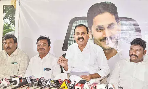 Ex-TTD chief strongly refutes charges made by Chief Minister