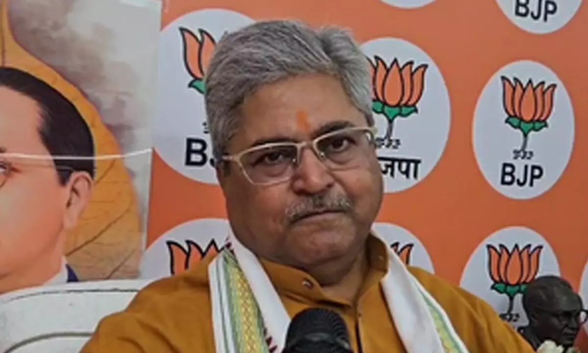 Those protesting death of Badlapur accused are part of tukde-tukde gang, says Dushyant Gautam