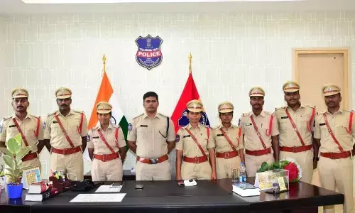 District SP T. Srinivas Rao Guides Probationary SIs on Police Station Duties and Training in Jogulamba Gadwal