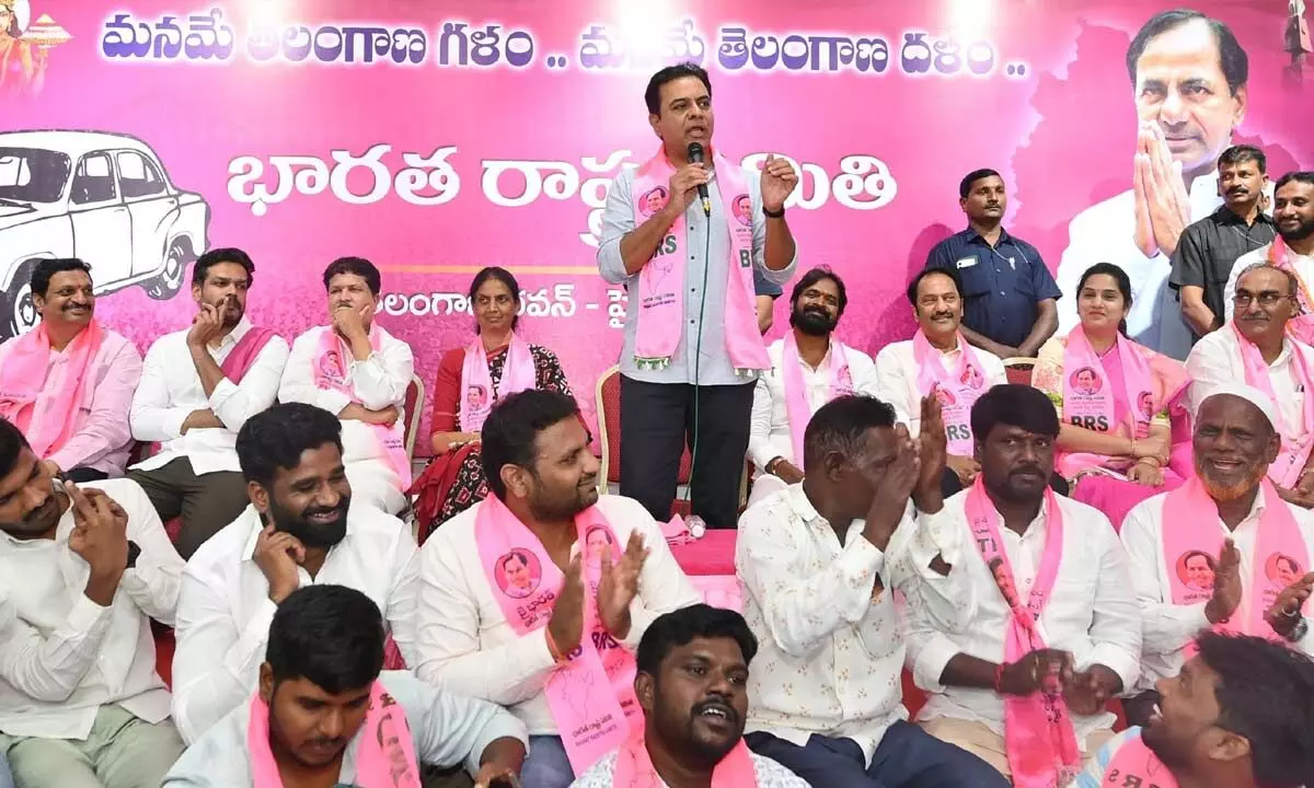 Riled by HYDRA demolitions, KTR takes a swipe at Revanth