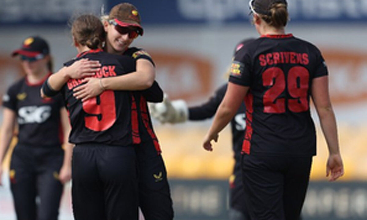 England announce equal starting pay for women’s professional domestic cricket from 2025