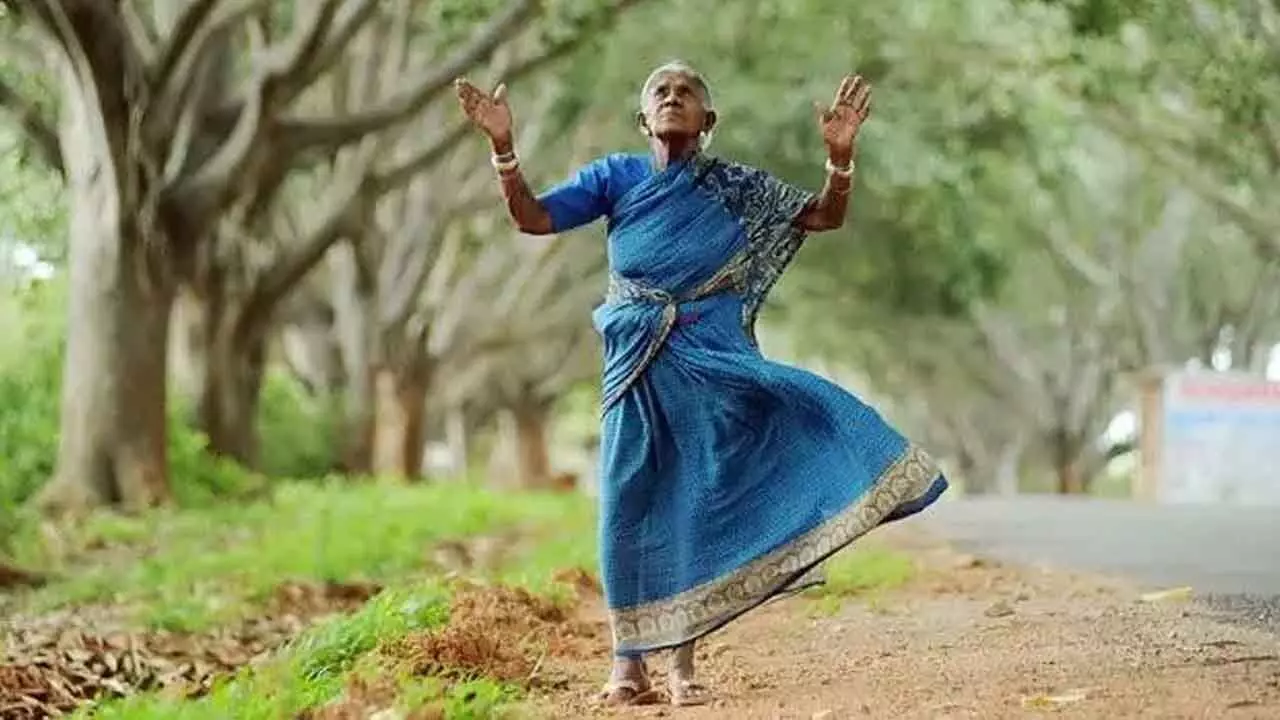 Unnayan: A Kathak tribute by Kathak guru Shama Bhate to 113-year-old Saalumarada Thimmakka