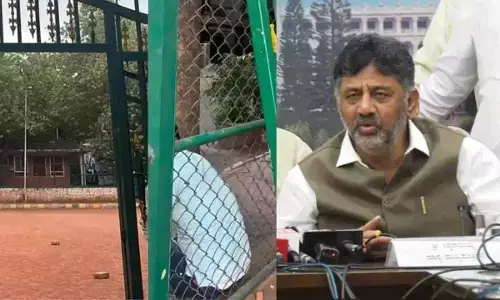 Death of boy due to Gate collapse: Rs 10 lakh ex gratia cheque   given to diseased boy’s family