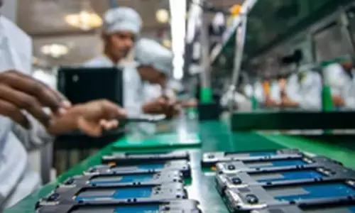 India’s electronics production reach Rs 9.52 lakh cr, mobile exports cross Rs 1.2 lakh cr