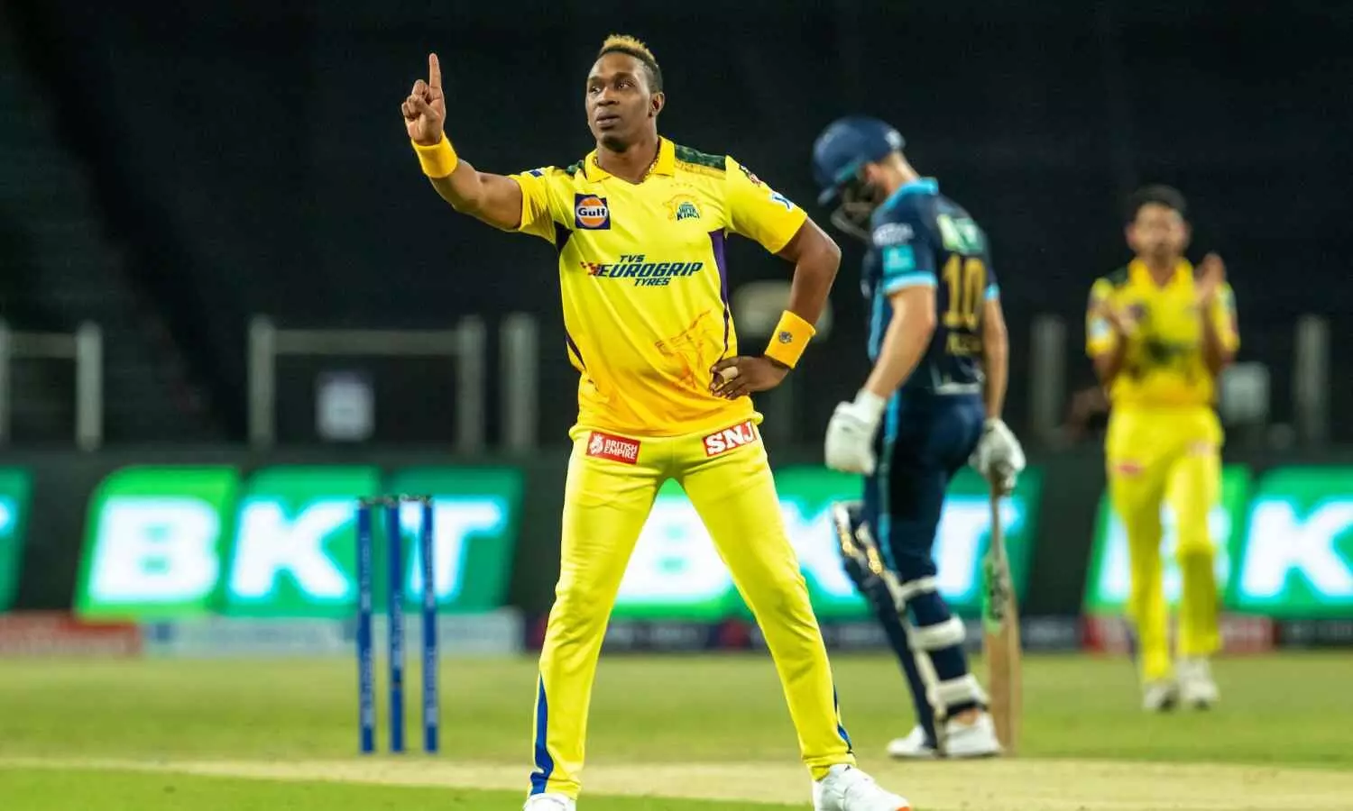 Dwayne Bravo retires from all forms of cricket; set to join IPL team KKR as mentor