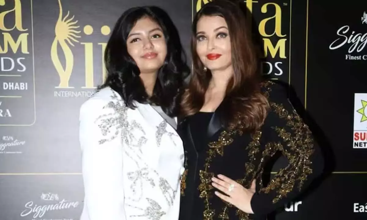 Aishwarya Rai Shines in Black at IIFA Awards 2024 with Daughter Aaradhya