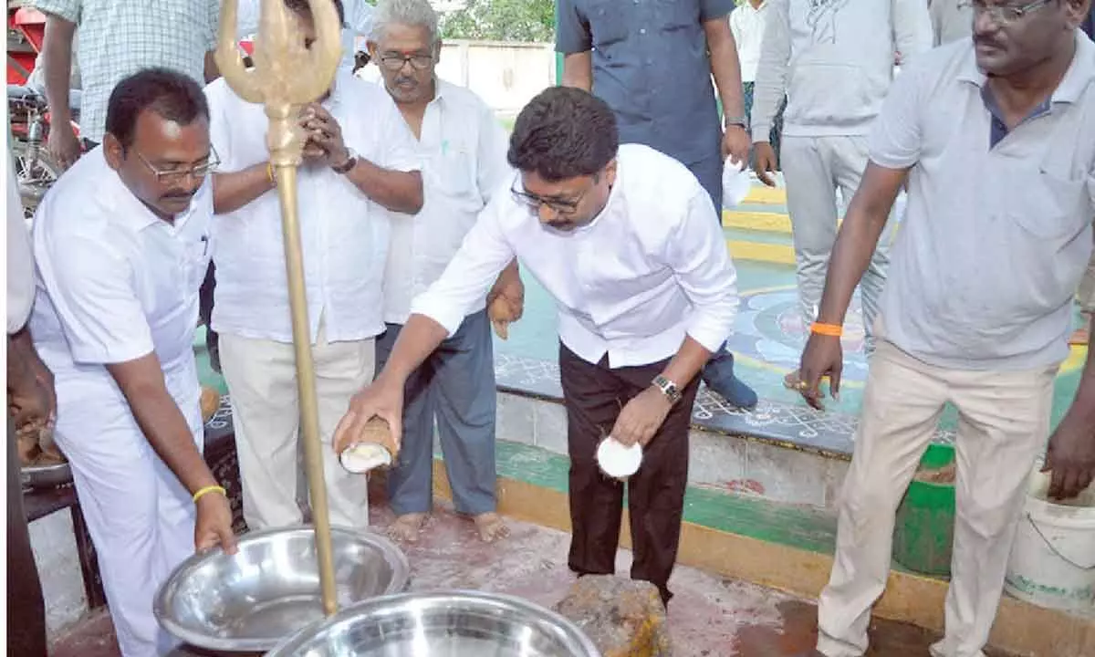 YSRCP performs special pujas across state