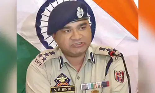 Top cop reviews law & order situation ahead of 3rd phase of J&K polls