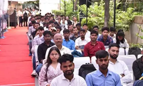 16 companies pick candidates for over 1,000 jobs at Delhi job fair: IT Ministry