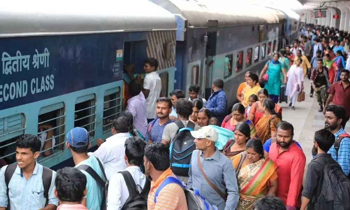 SCR to run 650 special trains to clear extra rush of passengers