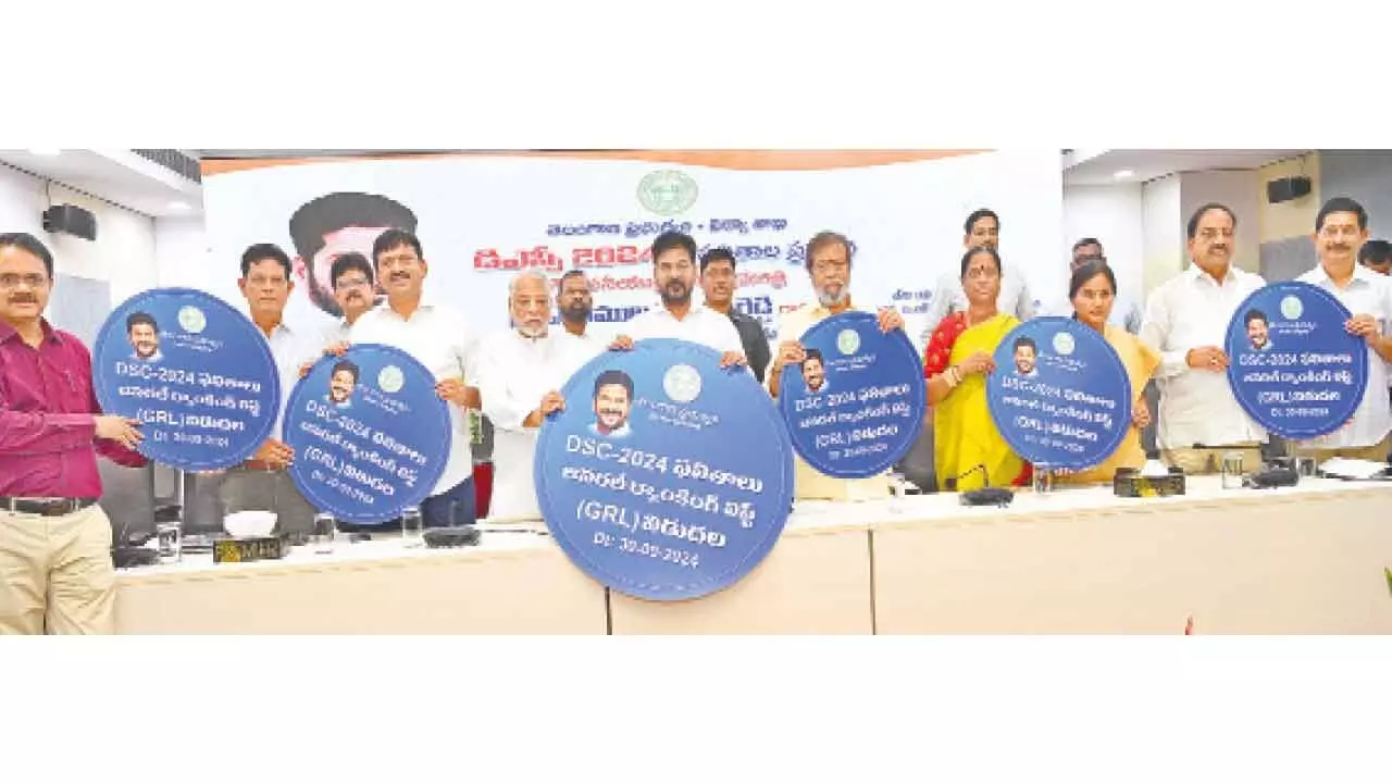 Chief Minister Revanth Reddy releasing the results of DSC-2024, at the Secretariat in Hyderabad on Monday. Ministers Ponguleti Srinivasa Reddy, Damodar Rajanarsimha, Konda Surekha, Tumala Nageshwara Rao, Advisor K Keshava Rao and Chief Secretary Shanti Kumari are also seen 										                  Photo: G Ramesh