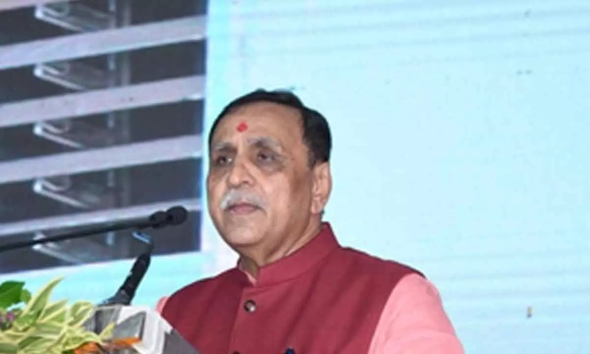 Cong leaders unconditionally apologise to ex-Gujarat CM Vijay Rupani over false allegations