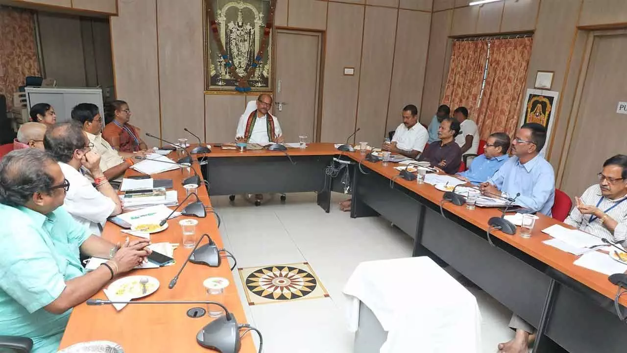 Additional EO Ch Venkaiah Chowdhary holding a meeting with officials on Srivari Brahmotsavam at Tirumala on Tuesday