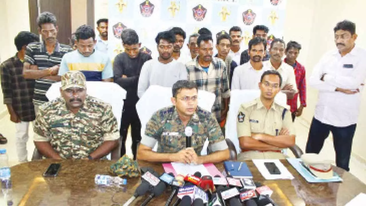 17 Maoists surrender in Alluri dist