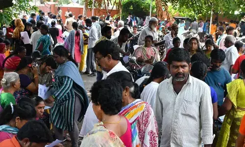 Flood-affected people submitting applications on grievance cell at Collectorate in Vijayawada on Tuesday 					(Photo Ch Venkata Mastan)