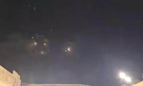 Israel vows to retaliate after missile attacks by Iran