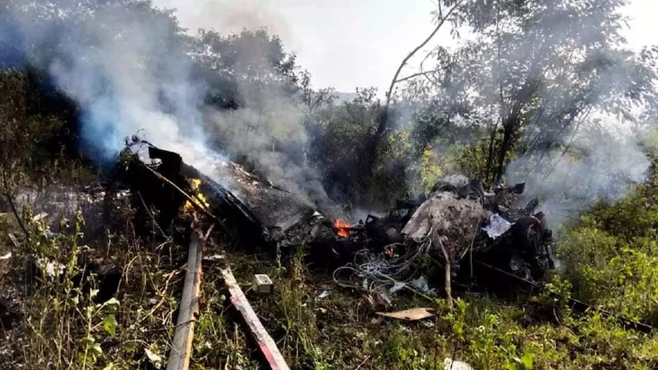 2 pilots among 3 killed as copter crashes in Pune