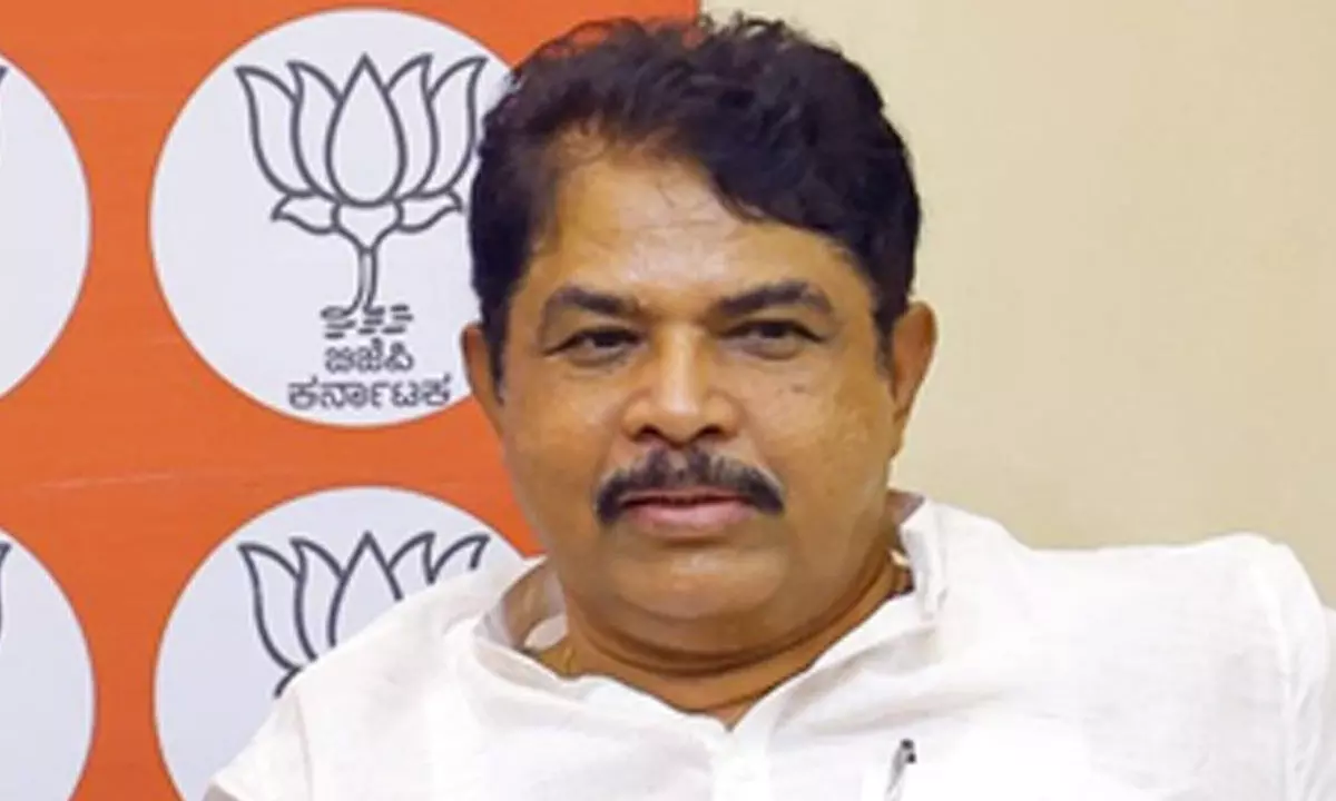 Siddaramaiah govt violated poll code: Ktaka BJP complains to state CEC