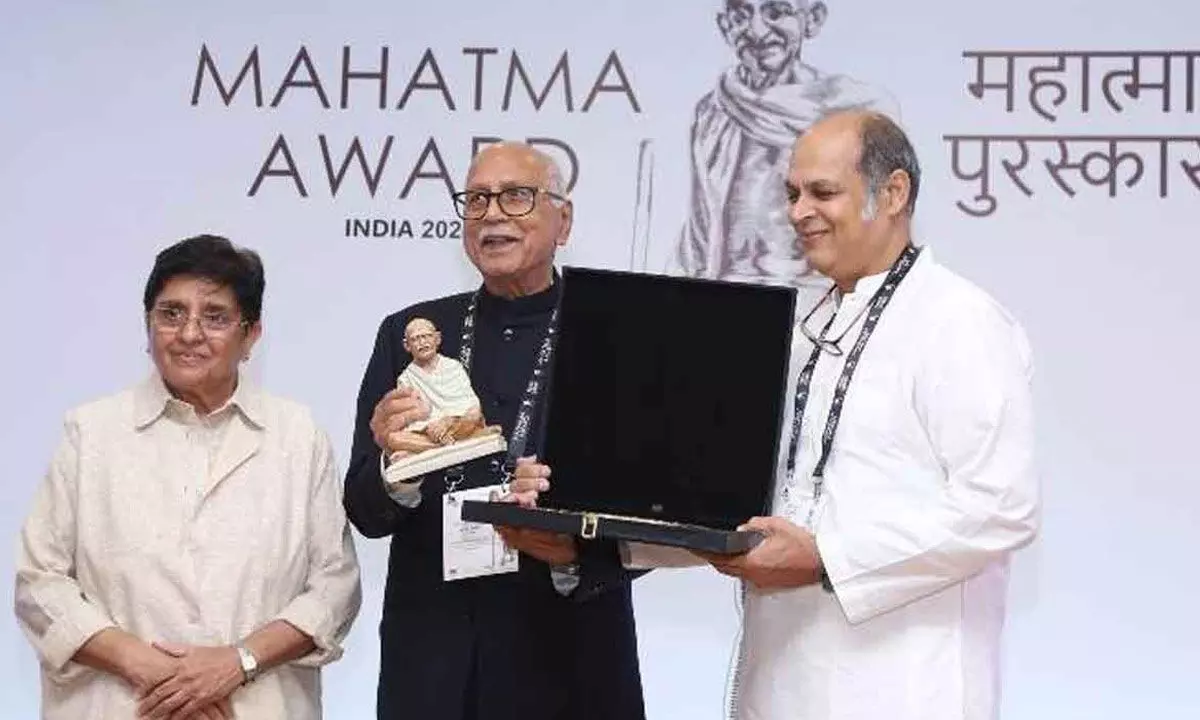 Amar Raja Founder Galla bags Mahatma Award