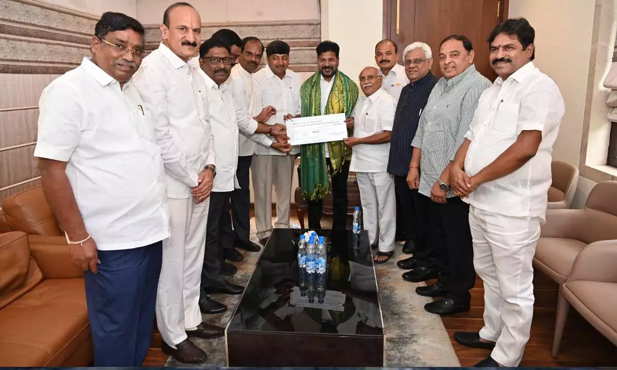 Builders Association of India Donates Over Rs.1 Crore to CM Relief Fund for Flood Victims