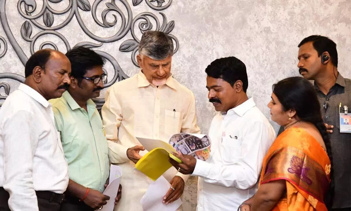 Best Teachers’ Assn members meet CM