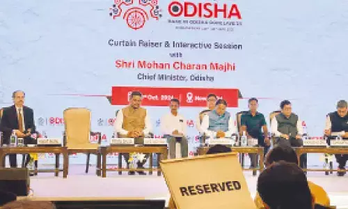 CM pitches Odisha as ideal business destination