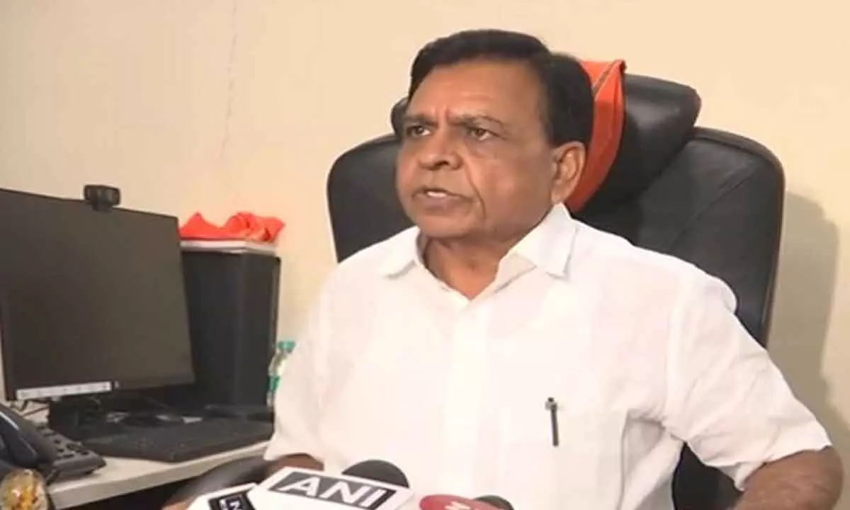 Cong seeks MP Dy CM Devda’s resignation