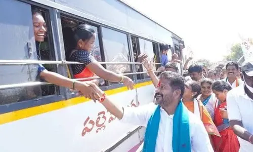 TG govt to bankroll SHGs to procure buses & run for RTC