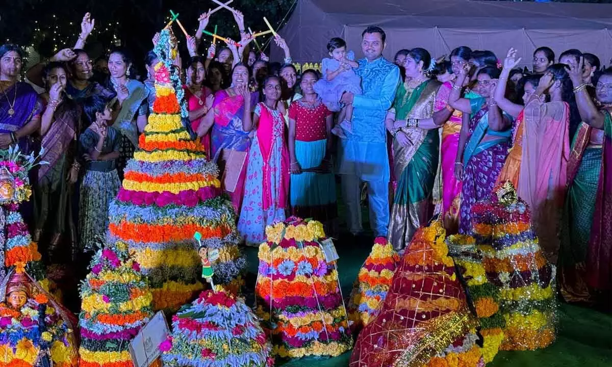 Grand Bathukamma Celebrations Held at Police Parade Ground