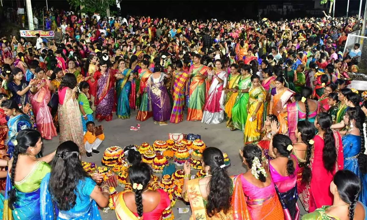 Festivities blending tradition & gaiety mark Bathukamma finale